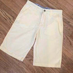 Nautica Boys' Light Wash Oxford Shorts, Yellow